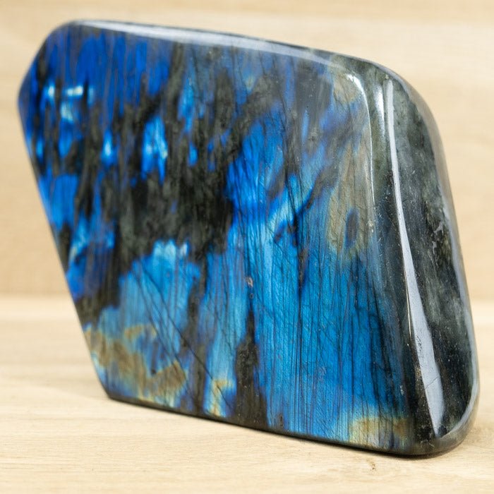 Bloc de Labradorite N°25 - 2077g (Madagascar) - Nature Minérale