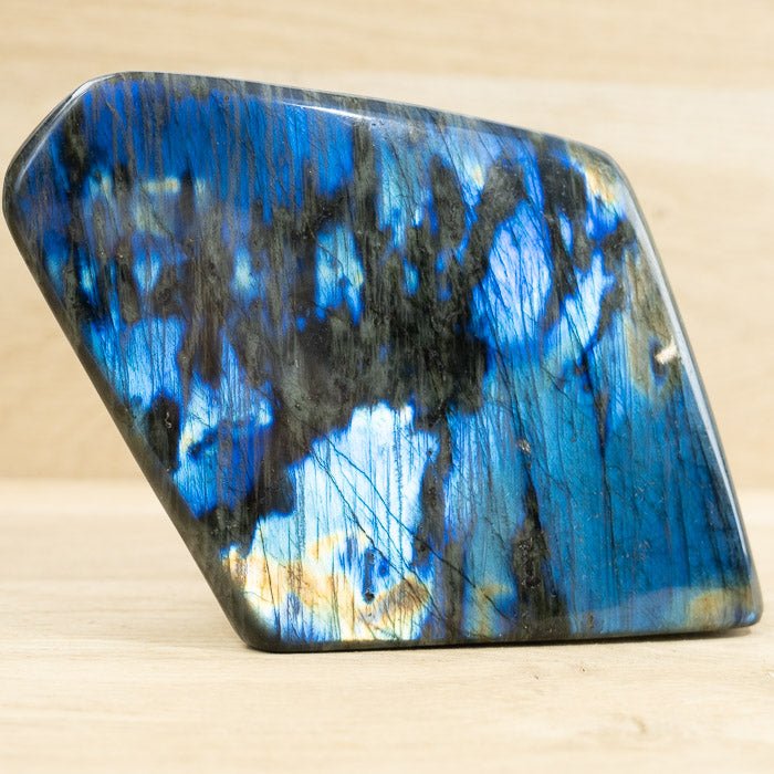 Bloc de Labradorite N°25 - 2077g (Madagascar) - Nature Minérale