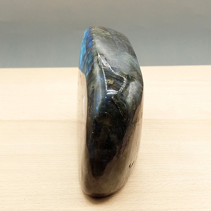 Bloc de Labradorite N°3 - 1740g (Madagascar) - Nature Minérale