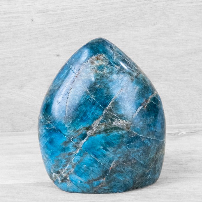 Forme libre : bloc Apatite Bleue n°1 - 967g (Madagascar) - Nature Minérale