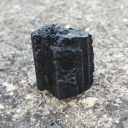 Tourmaline noire brute 7 (286g) (Brésil) - Nature Minérale